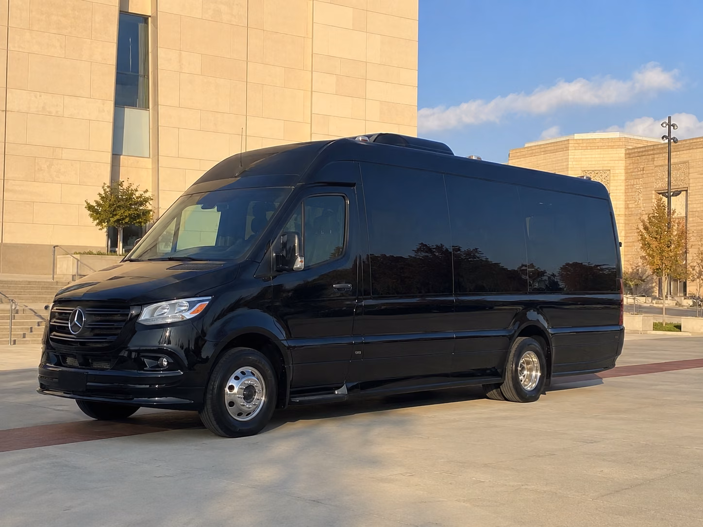 rent a field trip bus to high point museums and science centers